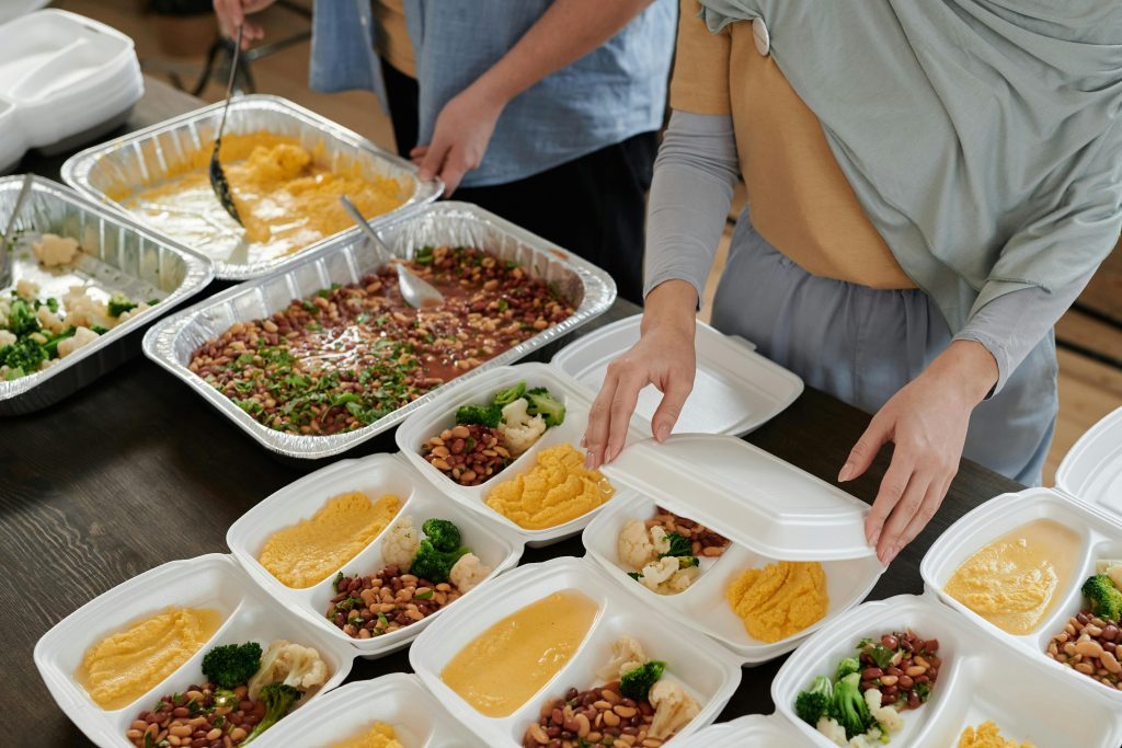 Una alimentación equilibrada mejora el estado de ánimo y la satisfacción laboral por eso ofrecemos catering saludable para empresas