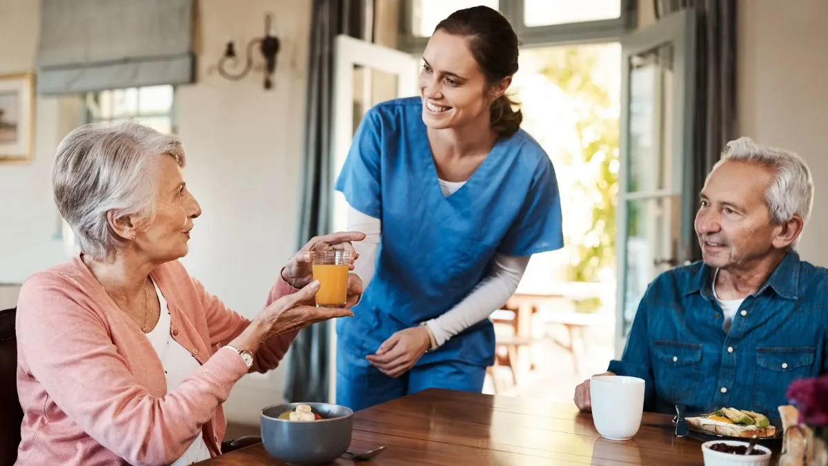 Descubre menús adaptados para disfagia: texturas modificadas, nutrición equilibrada y platos sabrosos pensados para una alimentación segura.